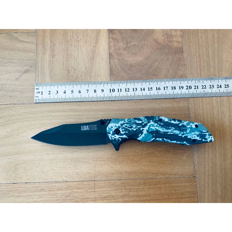 D03 Canivete Camuflado Com Pederneira De Magnésio Luatek